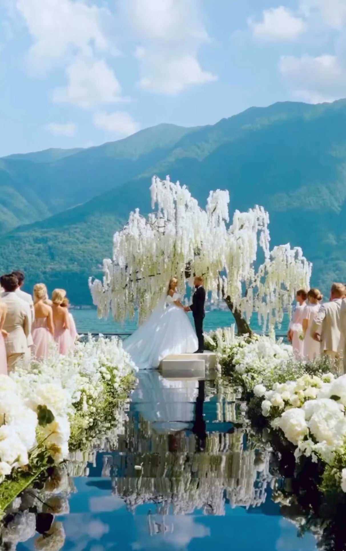 Pack Fumigènes Mariage Brume d’Émotion – Effet Éventail Multicolore